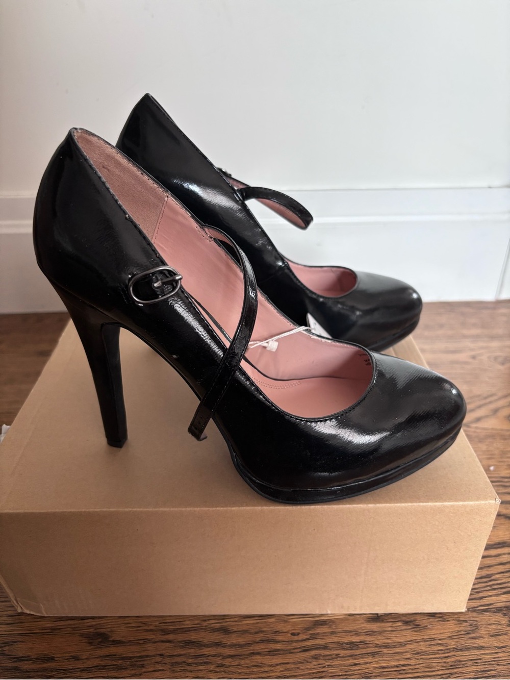 Zara Mary Jane Platform Heels Black NEW